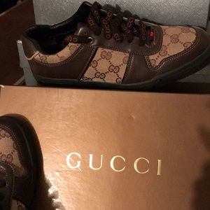 Men’s Gucci sneaker
